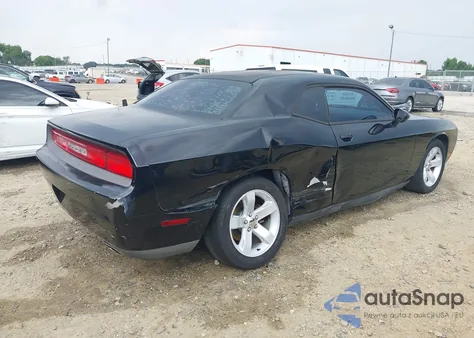2013 Dodge Challenger Sxt from USA, damaged, VIN 2C3CDYAGXDH628102